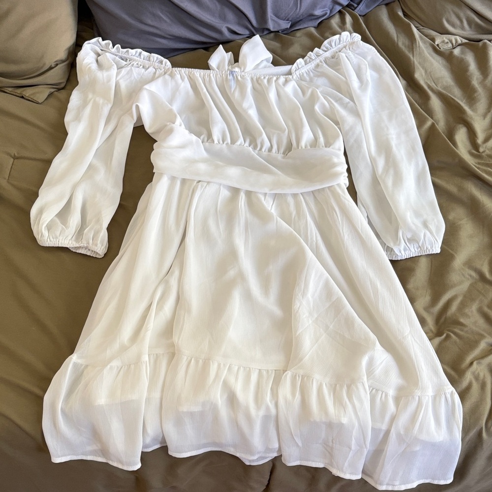 Elegant White Off-Shoulder Kids Dress